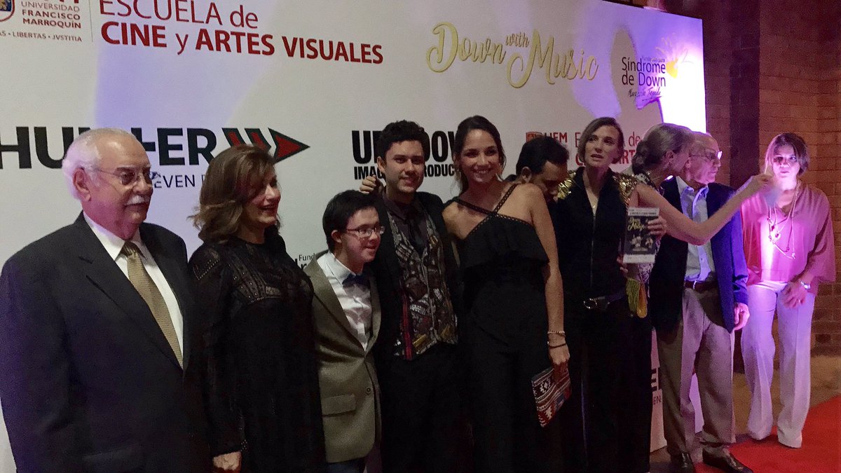 SeleneMSoy502's tweet photo. Esta es la #AlfombraRoja de #DownWithMusic de #IsabellaSpringmuhl @soy_502 https://t.co/lPSmHMqgaF