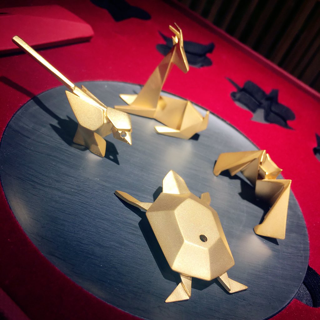 These beautiful incense holders from <a href="/shang_xia/">shangxia</a> are the perfect gifts for #mom! 

#capellashanghai #TrueCapella #MothersDaygift #homedecor