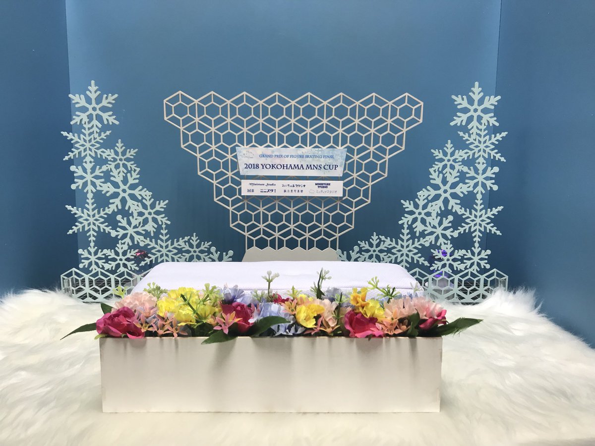 Uzivatel ミニチュアスタジオ Na Twitteru キスアンドクライ セット完成 ユーリオンアイス大好きさんお待ちしています ユーリオンアイス 勇利 Yurionice ユーリ ぽちゃ勇利 キスクラ ミニチュアスタジオ 撮影スタジオ