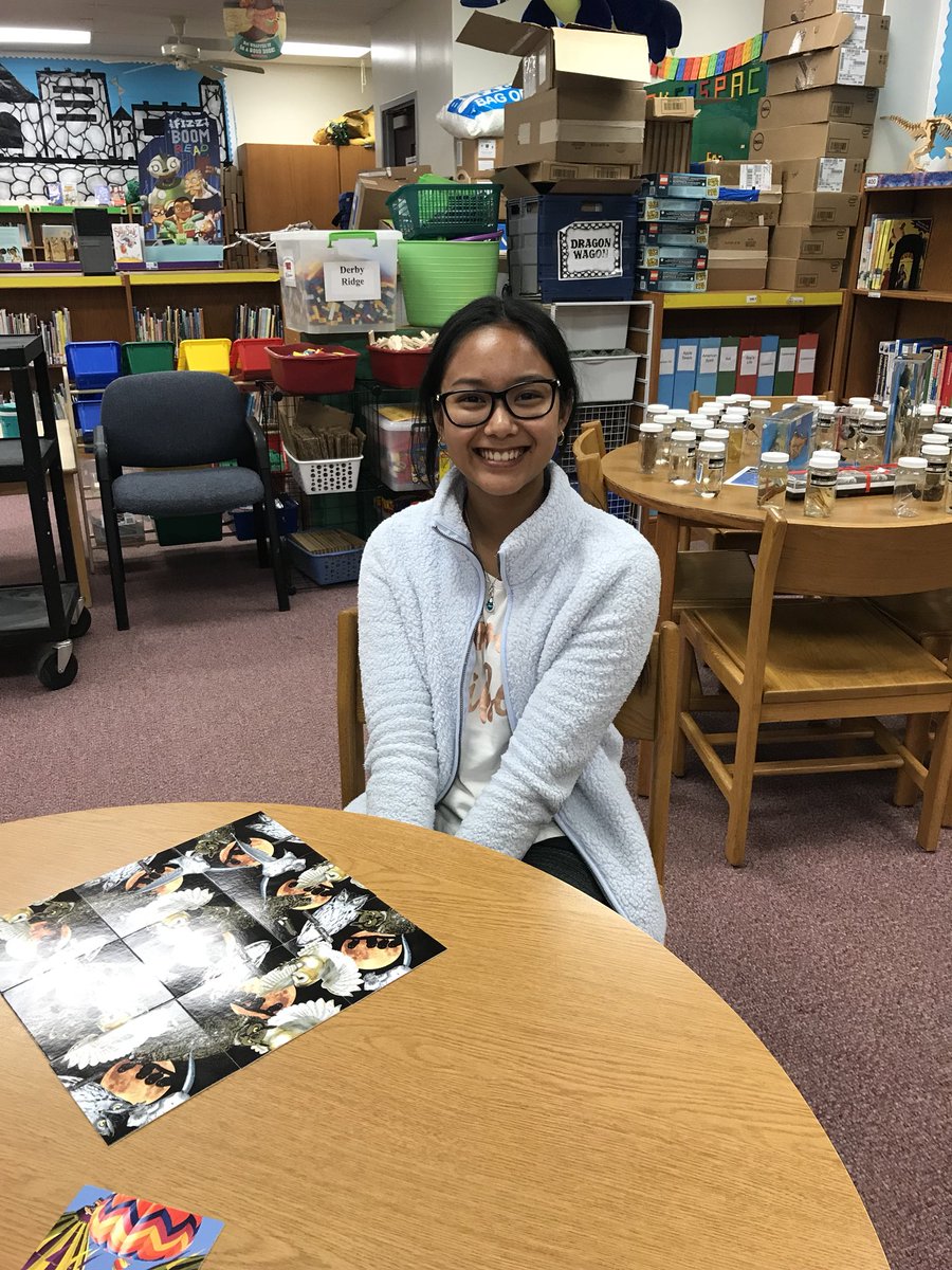 MrsWies's tweet photo. She solved the puzzle!! #itwasreallyhard #shessosmart #curiosityfair @Szydlowskim https://t.co/vYpQZAuAj2
