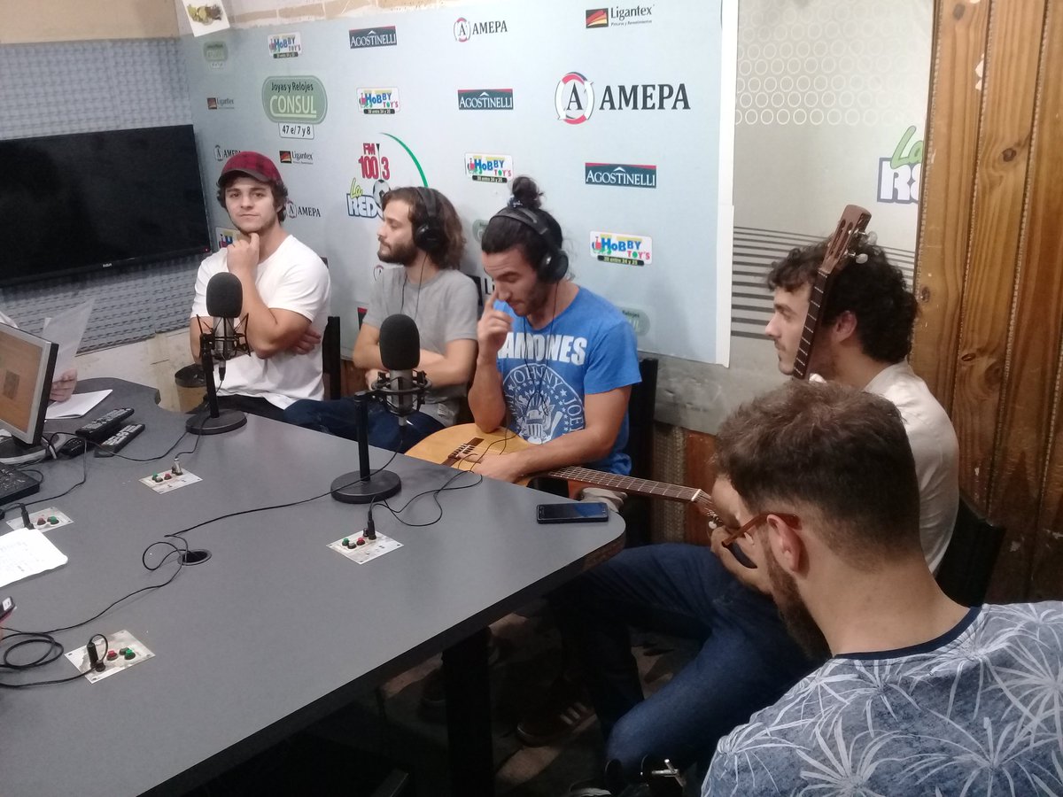 nocheredonda's tweet photo. 🎤 AHORA nos visita la banda #FACA

Prendete a @LaRedondalp 📻 https://t.co/awXc8CLr8F