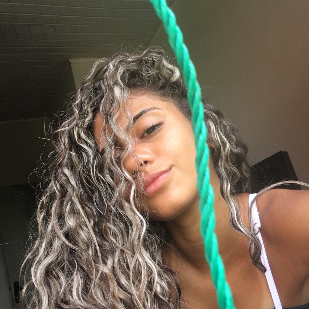 joycemirandam's tweet photo. #NovaFotoDePerfil https://t.co/IDBL7LQGTi