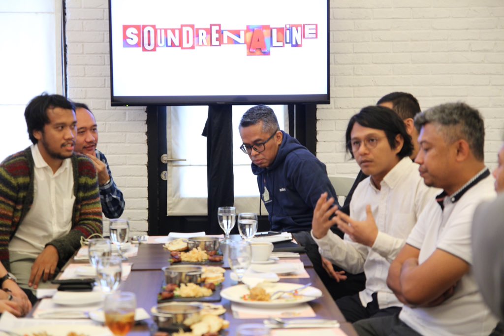 [NEWS] 
Keberhasilan Soundrenaline setiap tahunnya selalu menjadi perbincangan banyak anak muda di Indonesia, tak tanggung-tanggung pengunjung yang hadir pun mencapai angka 100.000 pada tahun 2016. 
Selengkapnya di m.facebook.com/profile.php?id…