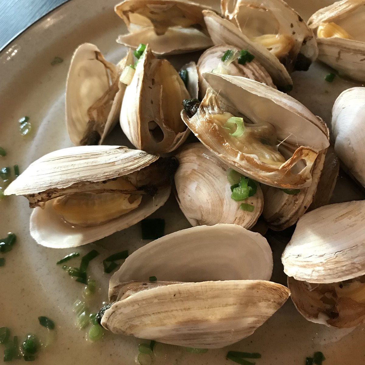 Wild & Live Seafoods tweet media