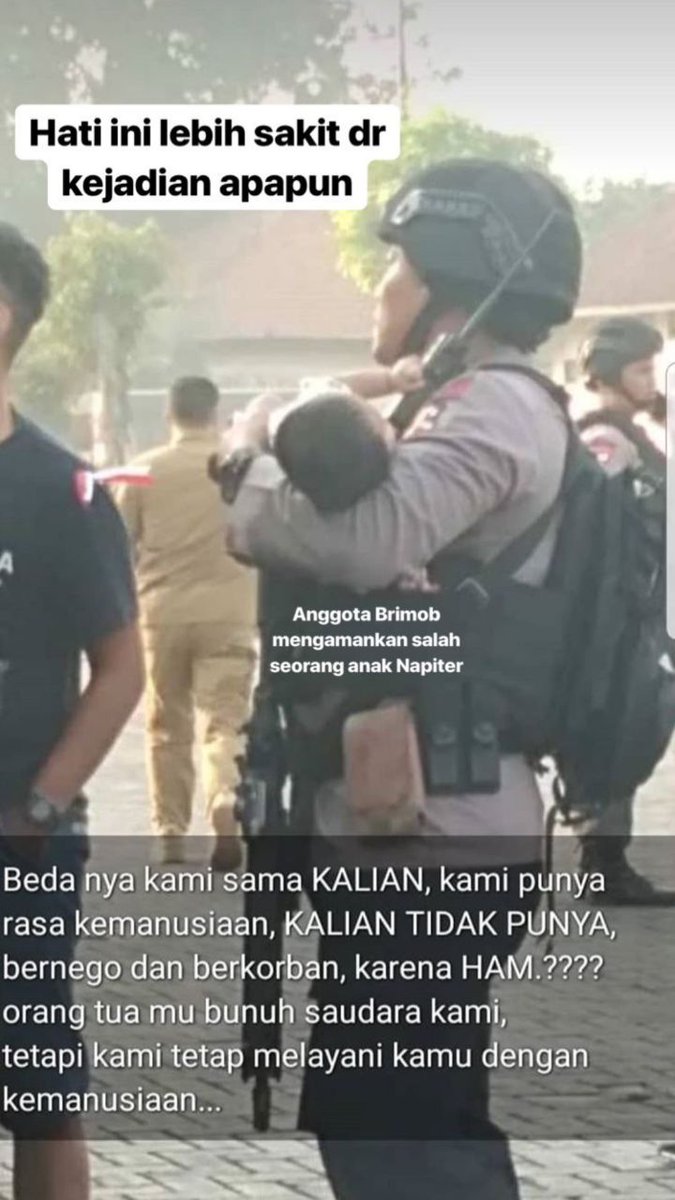 Polisi amankan bayi keluarga napi teroris di tengah drama penyerahan diri napi teroris, Kamis 10 Mei 2018