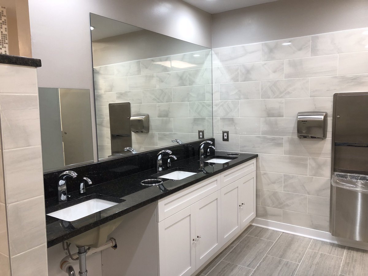 iRenovateDMV's tweet photo. SDA Church Seabrook
Bathroom Renovation (1)
#realestateagent #realestate #homeimprovement #bathroom #bathroomremodel #kitchendesign #kitchenremodel #tile #customtilework #customtile #led #ledlights #ledlighting #basement #irenovate #irenovatedmv #irdb #dmv #niche #irenovate https://t.co/7daj6HzTSf