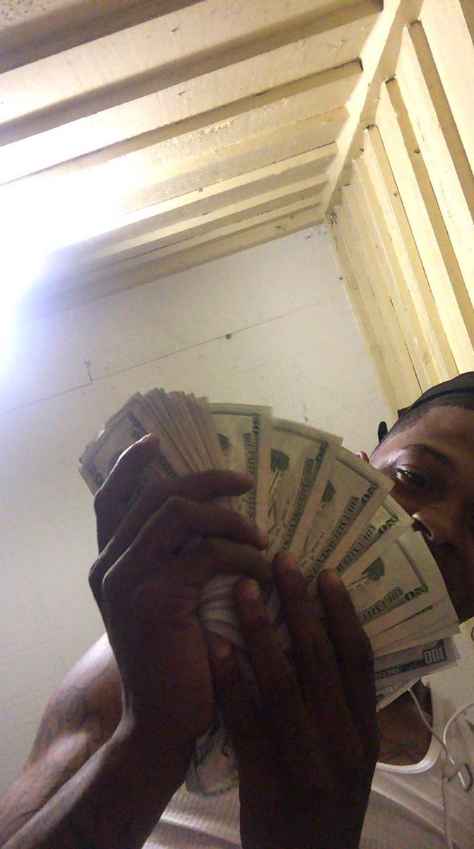 AFNFMAFIA's tweet image. Ain’t nothing of dis shit come easy nigga i grind for dis shit💰