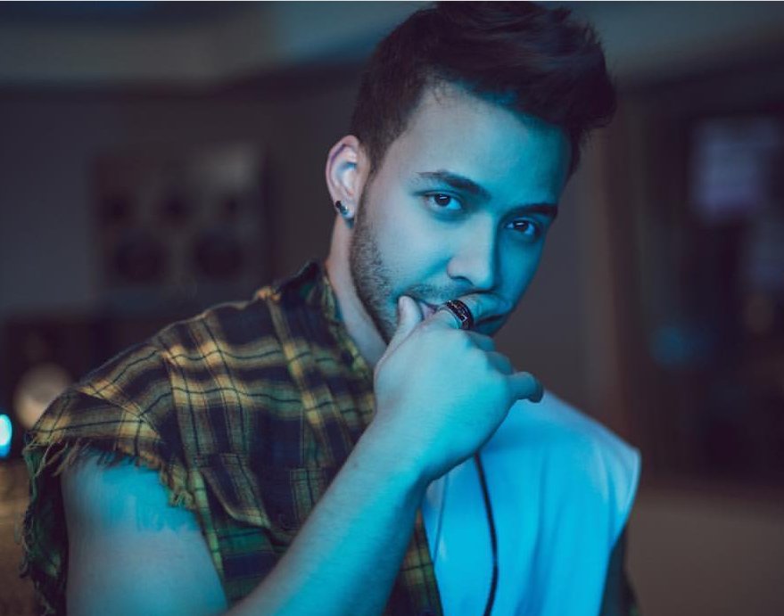 eyesbrownn_'s tweet photo. El tiempo vuela, pequeño Royce.
@PrinceRoyce falta muy poco para tus 29 🔥 https://t.co/DJqHB2FZNF