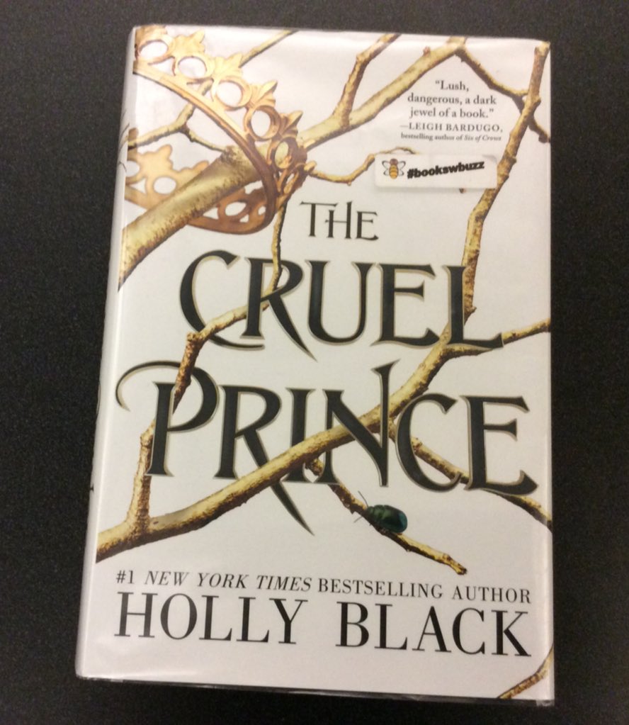 TheSJAMLibrary's tweet photo. Our fan favourite #BookswithBuzz event continues in our library learning commons until next week!
This title has already been read and loved by 2 different students. Thanks @hollyblack for your buzzing book! :) https://t.co/nqe9bThHRZ