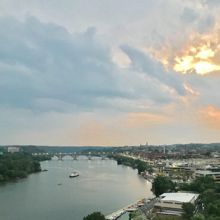 SpicyCandyDC's tweet photo. Rooftop weather is HERE! Flash backs to my #styacation at the beautiful @WatergateHotel They have such awesome rooftop views! https://t.co/yyl3WPAvdQ #watergatehotel #dcrooftops #acreativedc https://t.co/dTbX5SNfqe