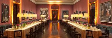 Looking for a retail manager to join the <a href="/PeytonandByrne/">Peyton and Byrne</a> team at one of our iconic London venues #retail #hospitality ow.ly/307k30k7ssH