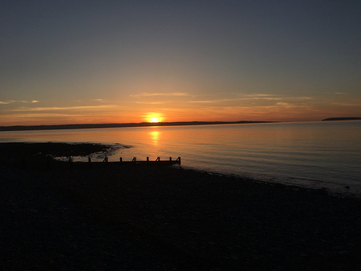 Evening at the local beach with a view of Anglesey &amp; Puffin Island 🌤

#campingcymru