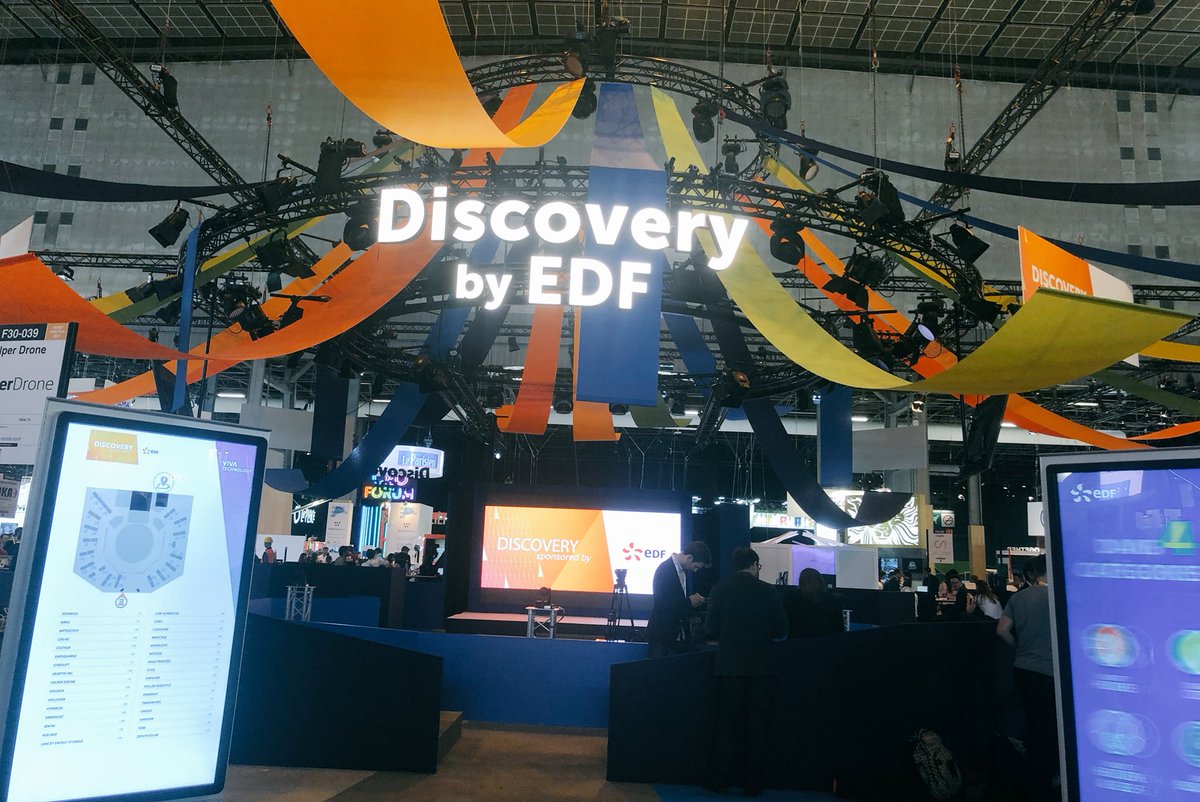 OwnlabsInnov's tweet photo. Retrouvez notre stand au #Vivatech avec Discovery by EDF. Proud to represent 🇸🇳 again
#ownlabs #senegal #kebetu #tech #vr #science # https://t.co/F9hlQeruXw