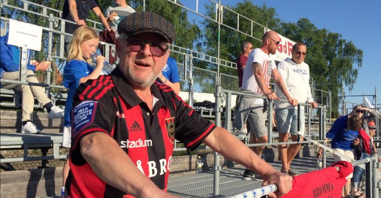 Borta stå-TV: Brommapågen på Vångavallen.
skanesport.se/2018/05/24/bor…
