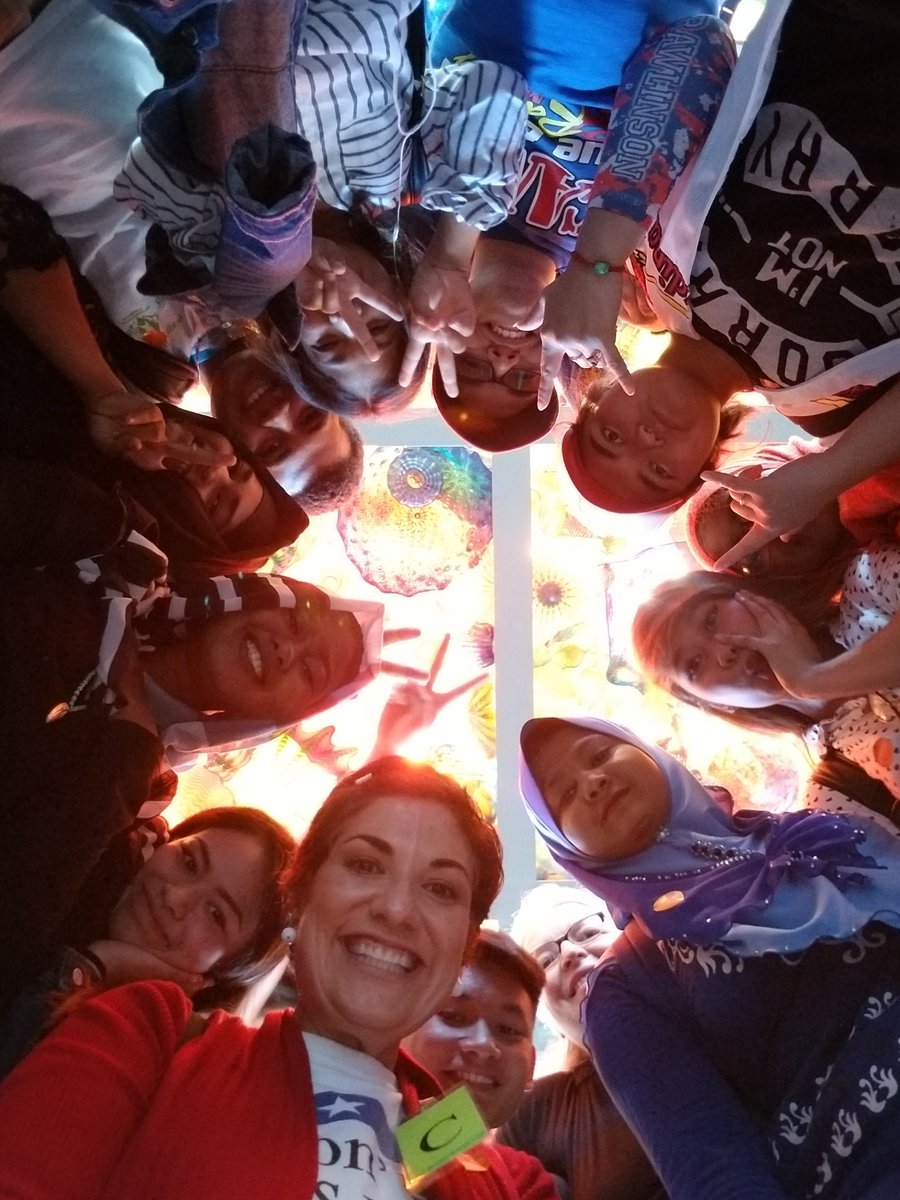 ZambranoClarkHS's tweet photo. Fun at #sama #clarkesl @NISDClark @Trish_Zinn @everything4esl https://t.co/J3dI1Oh9QD