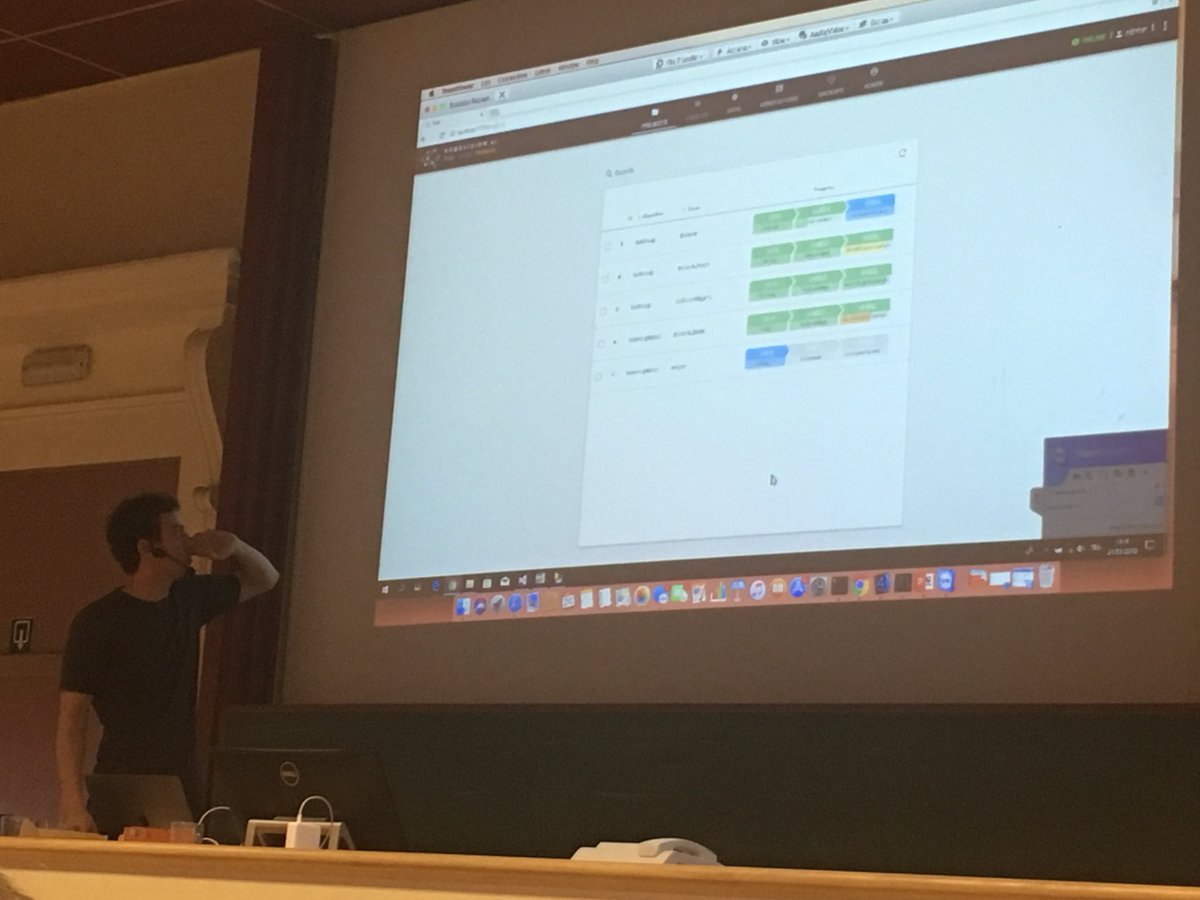 More <a href="/robovision/">Robovision.ai</a> demo at <a href="/DSGhent/">Data Science Ghent</a>