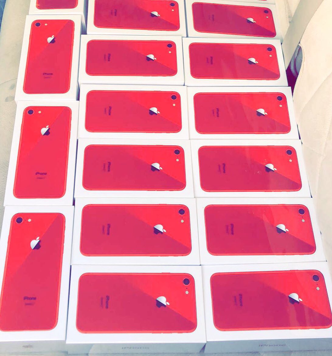 #ايفون_مع_الفوزان
اذكر اثنين من اسماء اشمغة الفوزان ؟ 
للمساعدة alfowzan.com 
- الاجابة على السؤال بشكل صحيح 
- ريتويت التغريدة 
اعلان الفائز غدًا الساعة الـ ١٠ م