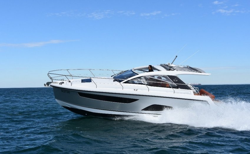 MSYachtsMiami's tweet photo. Congratulations new Sealine S330 Yacht owners! She's ready for endless fun & adventures, just in time for Summer cruising.
Summer is a season ~ Make it a way of life!
#MSYachts #SealineS330 #NewYachtOwner #NewSealineOwner #Miami #Summer #Cruising #TeamMSY @MSYachtsMiami https://t.co/PgnmfTLAPa