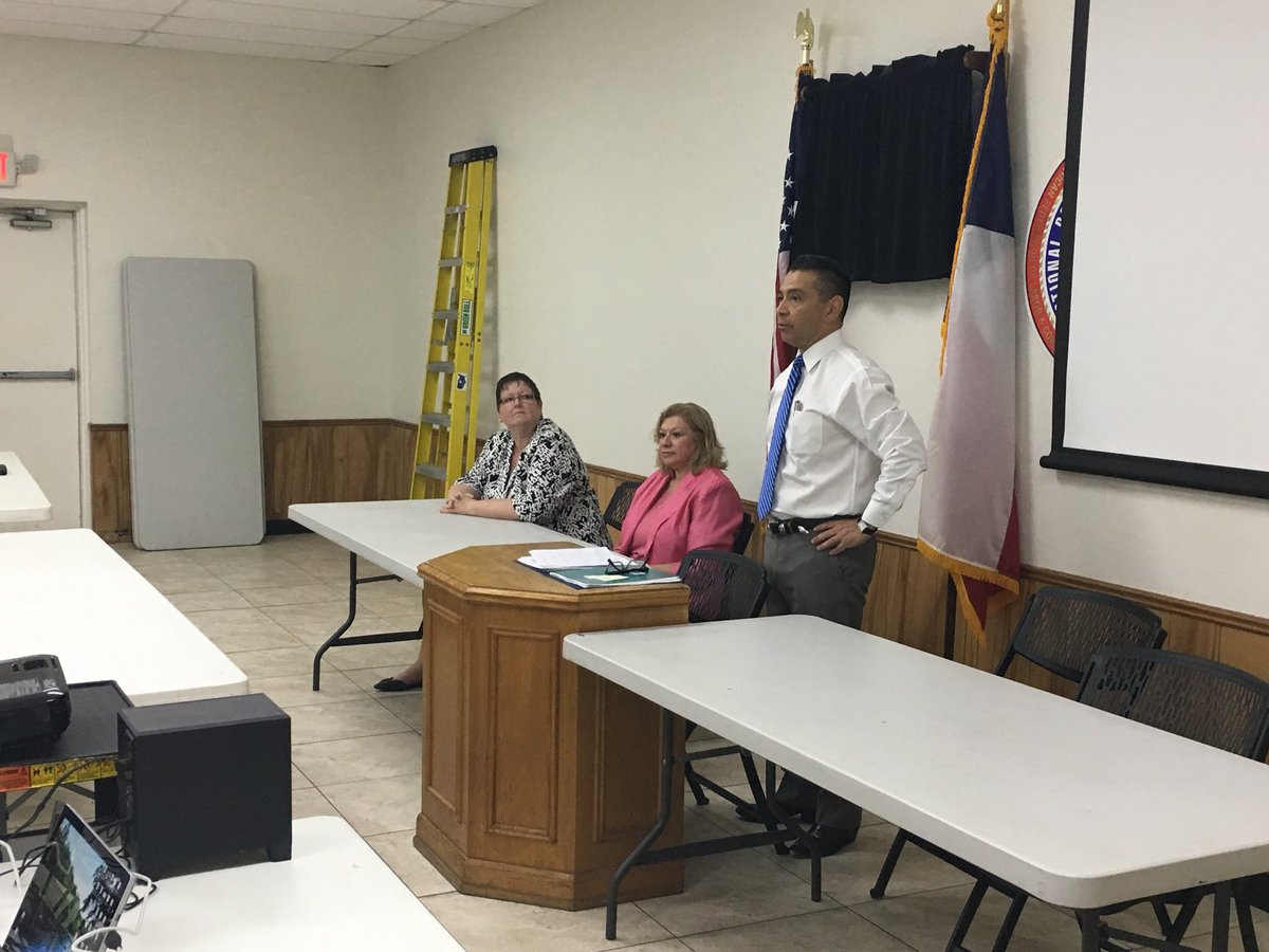 TxBldgTrades's tweet image. Thank you to @AlvarezTWCLabor with @TXWorkforce for opening our state meeting on Apprenticeship Readiness Program/ MC3. #apprenticeship #WeBuildTx @CPWR @BldgTrdsUnions @H2Hjobfairs