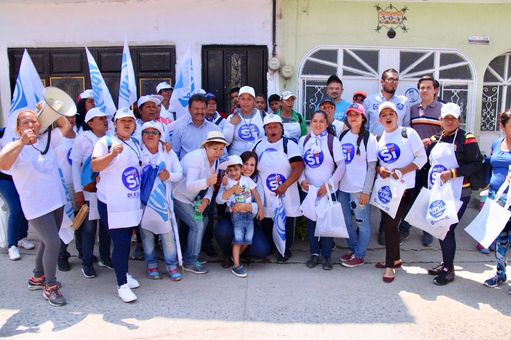 AleGutierrez_mx's tweet photo. #SomosGenteDeAcción, personas comprometidas con transformar nuestra ciudad. 

Gracias a la colonia San Pablo, ¡Su recibimiento fue increíble! https://t.co/DlkSuQKkiG