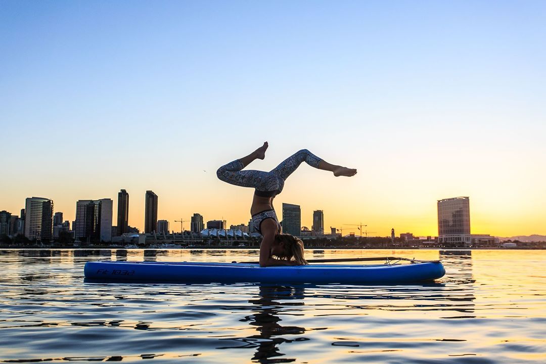 Airhead_H2O's tweet photo. YOU are your only limit.

[Photo: Ron Hons, featuring Airhead SUP ambassador, Kelli Spraggins]

#AirheadSUP #SUPYoga #SUPlife https://t.co/n2IylGBKJ5