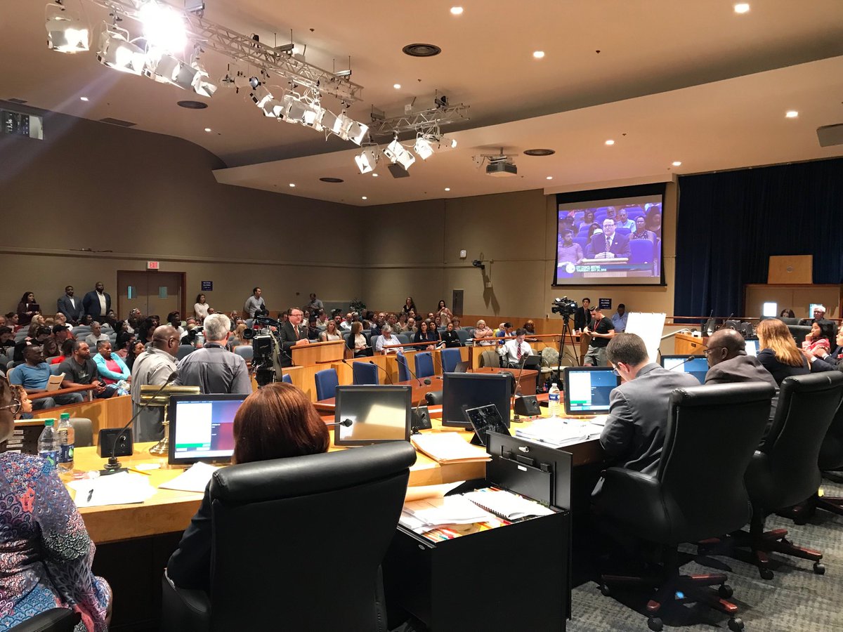 Councilmember Kristin Gisleson Palmer (@councilmember) on Twitter photo Public comments and a packed house as the Council prepares to vote on legislation to change short term rentals in the city. <a href="/NOLACityCouncil/">NOLACityCouncil</a> #NOLAdistrictC #BeInformed #PublicComments Public comments and a packed house as the Council prepares to vote on legislation to change short term rentals in the city. <a href="/NOLACityCouncil/">NOLACityCouncil</a> #NOLAdistrictC #BeInformed #PublicComments