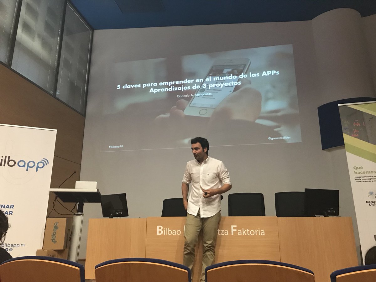 Segunda ponencia de esta tarde con <a href="/gasantocildes/">Santocildes</a> hablando de sus pasos por las #Startapps, #MyFishingMaps y <a href="/wikiopps/">WikiOpps</a> #WeAreBilbapp #MUMD