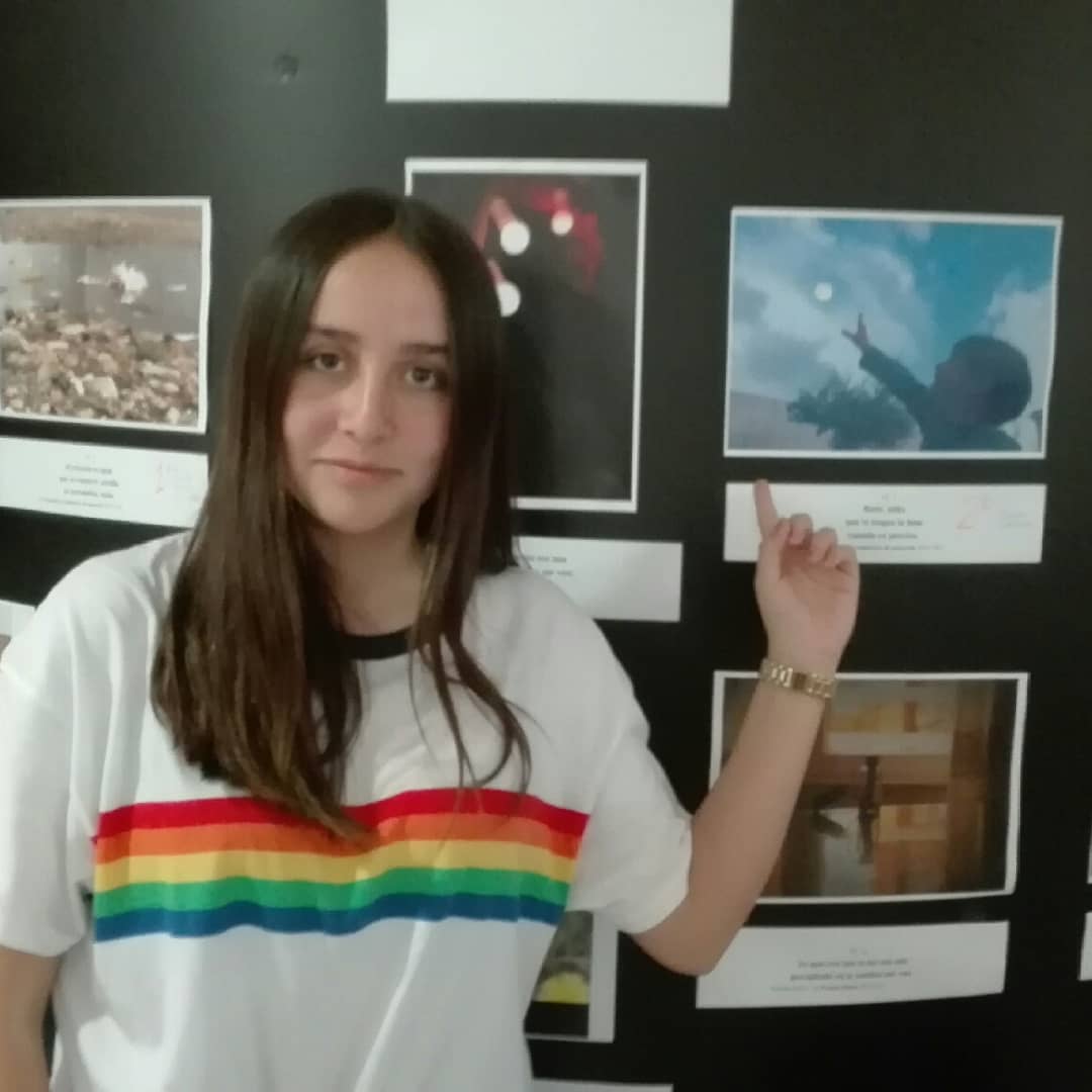 IesoTomasBreton's tweet photo. ¡¡¡Enhorabuena!!! Laura García, Jimena Fernández y Marina Román ganadoras del concurso de fotografía «imagina estos versos». Muchas gracias al AMPApor su colaboración https://t.co/Ktj2wztSpY