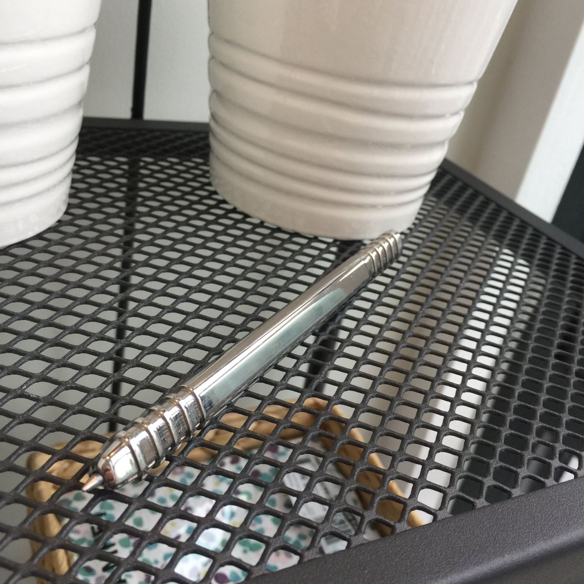 neopenx's tweet photo. #metals #metalspen #stainlesssteelproducts #stainlesssteeltools #brasstools #leathermantools #highend #usnstagram #usnfollow #multitool #fpn #japanesepen #PlasticRuler #Transparent #Shatterproof #notebook #gold #journal #moreinfoplease #stationery #luxuryliving #writehere #ink https://t.co/0Z5iKP8gee