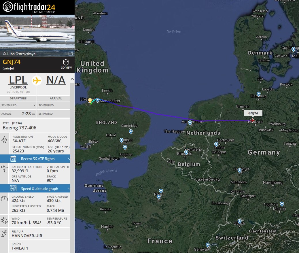 AirportWebcams's tweet image. LIVE: Liverpool FC @LFC are en-route Kiev for Saturday's UEFA #ChampionsLeagueFinal v @realmadrid | Track GainJet Boeing 737-400 SX-ATF: flightradar24.com/GNJ74/117c5ce8 | @flightradar24 #avgeek #lfc #UEFAChampionsLeagueFinal #uefacl
