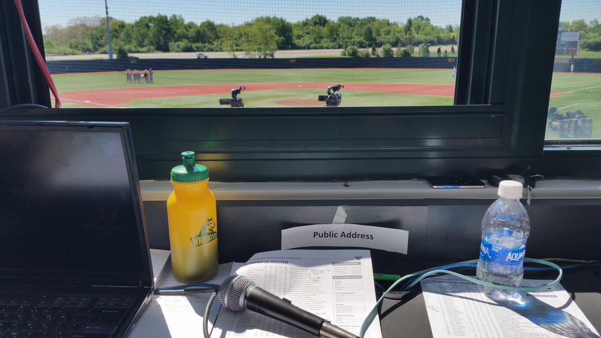 theleewmowen's tweet photo. It's another beautiful day at Nischwitz Stadium. Getting ready to roll for the first of three games today from Wright State!
#LoveAnnouncing #ViewFromTheOffice https://t.co/iz2pfoWVzv