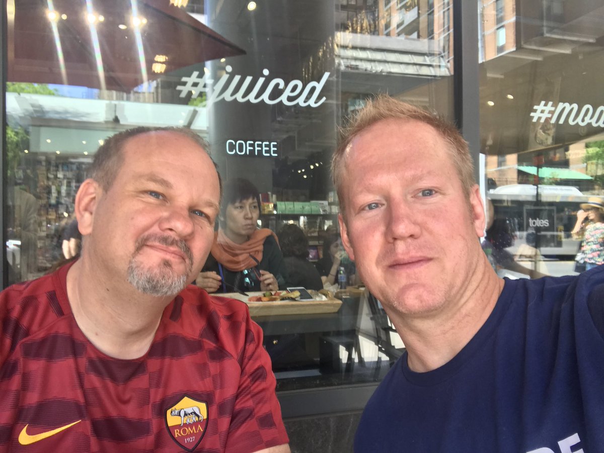JesseS_BrieBug's tweet image. Breakfast before #angularNYC with @josepheames