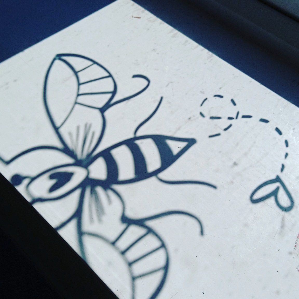 22BeesProject's tweet image. Loving the idea of all the bee shadows around Manchester with this gorgeous sunshine ❤️🐝 giving Royton Hall Primary School 22 Bees this afternoon - thanks to their donation we have just passed the £8000 mark! Thank you so much to everyone who helped us get there! ❤️🙌🏼