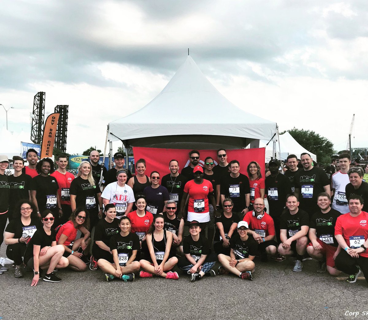 OneADPNorfolk's tweet photo. Big Shout out to all of our runners/walkers at yesterday’s Corporate 5K. ADP was a proud sponsor. 🏃🏻‍♀️🏃🏽‍♂️#oneadpnorfolk #winasone #workhappy #runners #walkers #stayfit #stayhealthy #norfolkrunners #corporate5k2018 https://t.co/NNb8ABhUw9