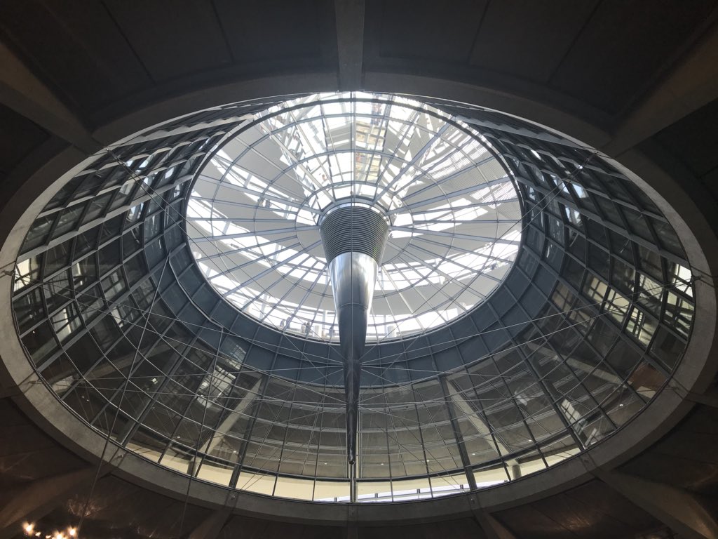 MarkLacey7's tweet photo. On tours @BCO_UK #BCOBerlin2018 #reichstag https://t.co/8O9Nu2R9O7