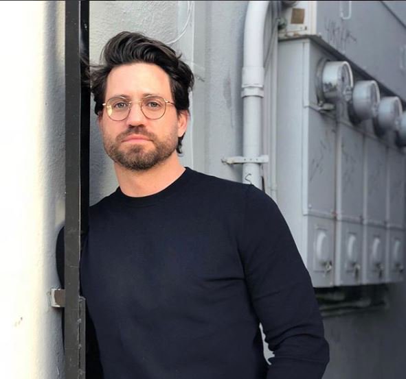 controlvacilon's tweet image. ¡Cómo un bebé! Édgar Ramírez se quitó la barba y así luce 😍
El actor se ve muy diferente.El actor venezolano Édgar Ramírez cambió su look y lo mostró a través de su cuenta de Instagram.instagram.com/p/BjI1wiGFHu5/…