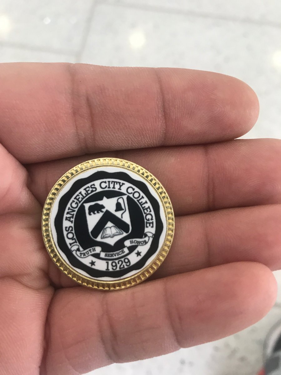 richardlistens's tweet photo. We would like to congratulate #Richardlistens team member and producer Albert Jasso @redonerabbit for his accomplishments in receiving the Dean’s #HonorRoll at LA City College! #photography #psychology #sports #vision #future #equalityforstudents #support #richardlistensonsports https://t.co/SaFMbKesMS
