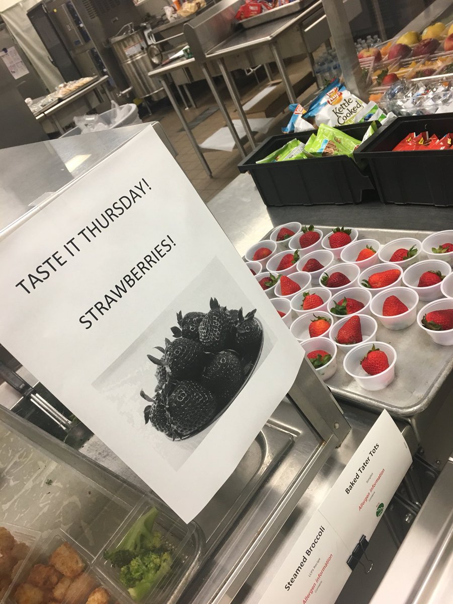 Taste it Thursday!  Yummy strawberries 🍓!!