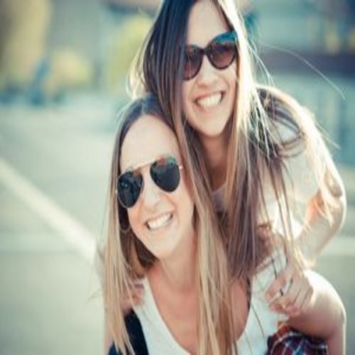ZelusRecovery's tweet photo. While having fun should be part of your life, #bingedrinking in college can come with a range of adverse consequences. Don’t let out-of-control drinking permanently impact your future. 
Read our blog -> https://t.co/6kO6NDNrKL https://t.co/OmHwPLcBP9