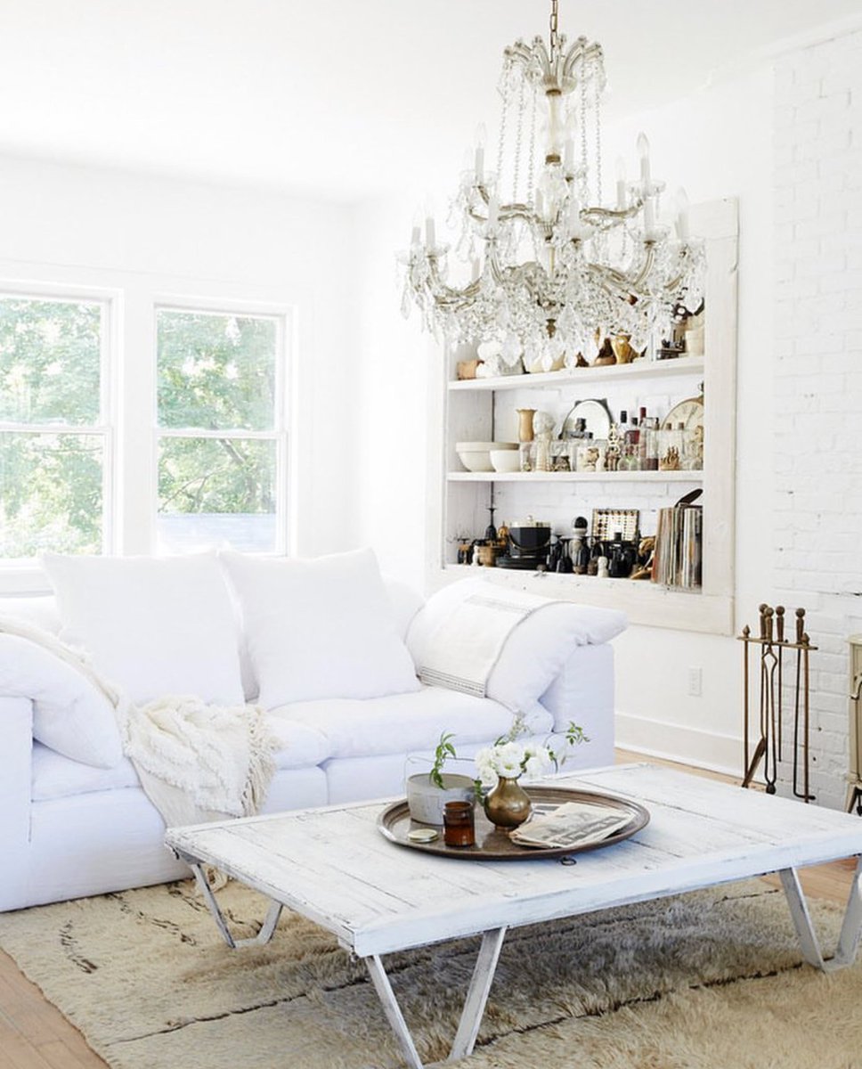 HelloHomesLLC tweet picture