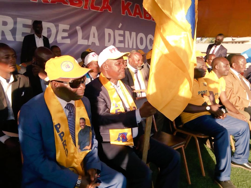 pprdofficiel's tweet photo. #Pande_Kapopo, le Gouverneur du Haut Katanga désigné et installé Secrétaire Exécutif Provincial du #PPRD. #Lubumbashi https://t.co/i6Bblx6vPi