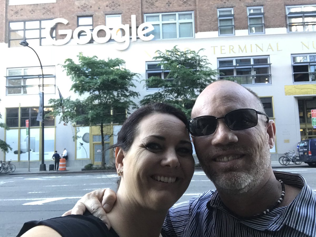 Datafastnetwork's tweet image. Our office today #WordStreamLive