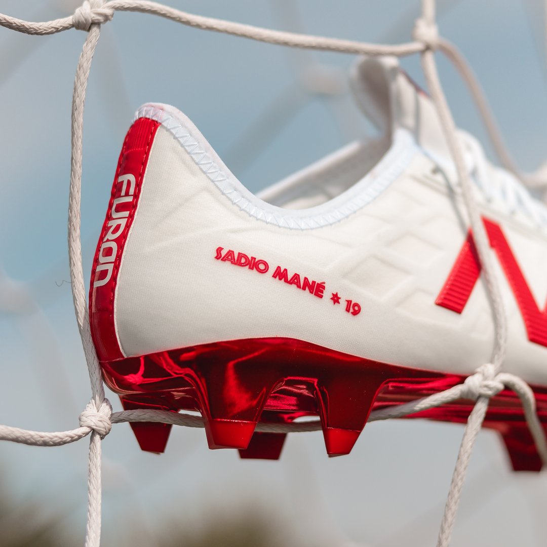 sadio mane nb boots