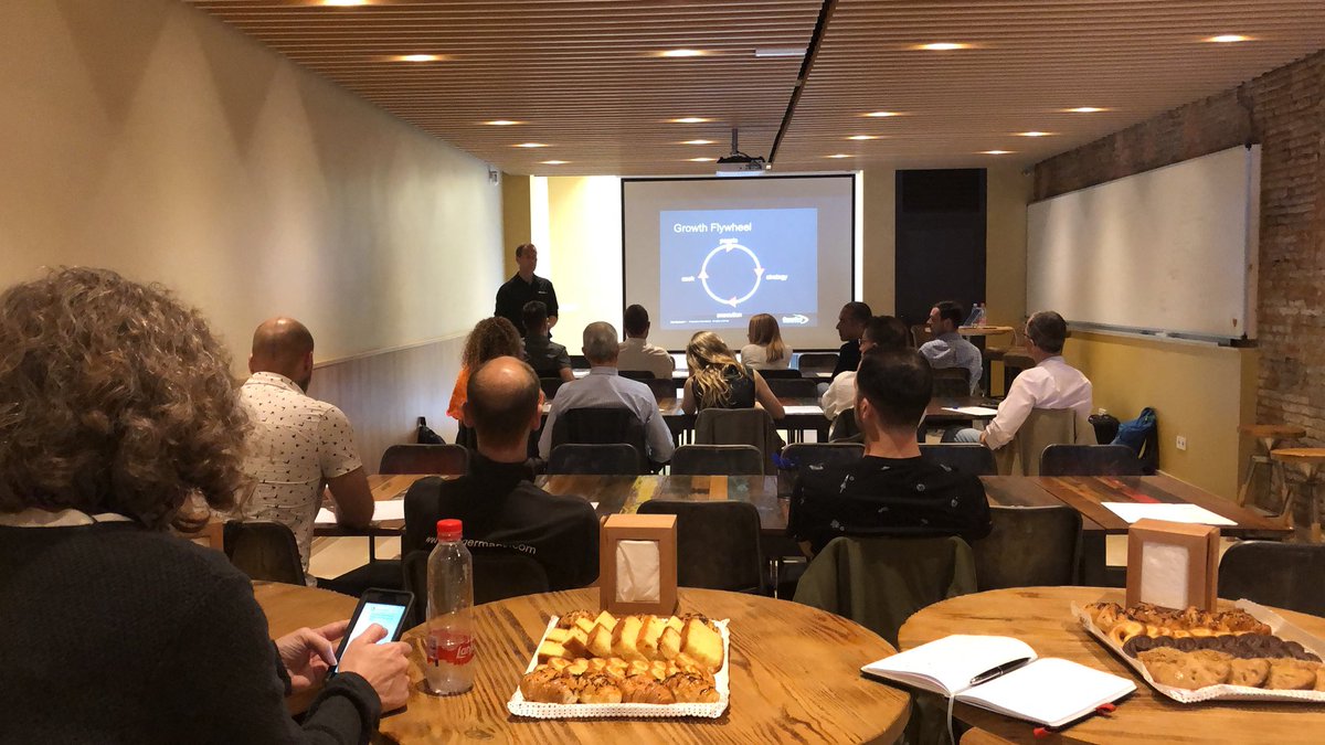 Txell_Gimeno's tweet image. Inspiring moments at the presentation of Barcelona Accelerator @EOBarcelona #BCombinator