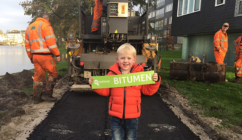 CE-markering voor Roof2Road bitumen voor de wegenbouw gww-bouw.nl/ce-markering-r…