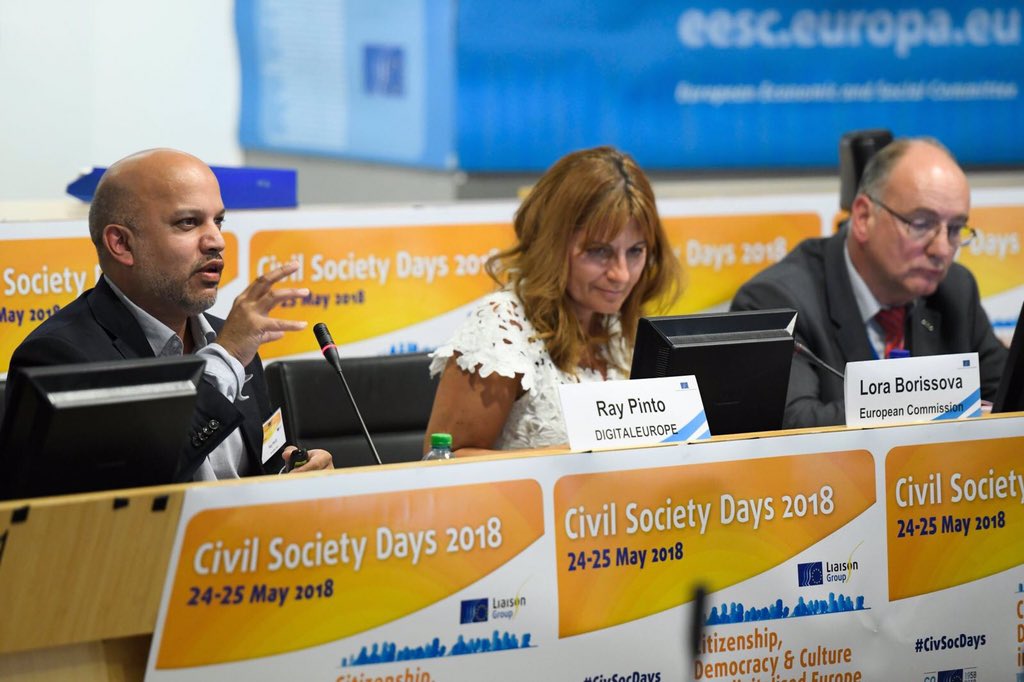 BorissovaLora's tweet photo. Thank you speakers and panelists of the @EU_EESC #CivilSocietyDays18 for excellent conference. Our future is #Digital & we must steer the digital transformation to ensure it is more #inclusive #safe #properous for all our citizens. EU path based on #values. @GabrielMariya @DSMeu https://t.co/hRRgwBekN3