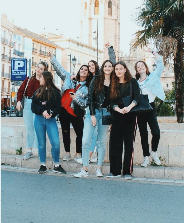 langlearnintern's tweet photo. Keeping Up with Ruth Hennigan in Valenica https://t.co/6dtgGly9nf https://t.co/MhJpLjIkzX