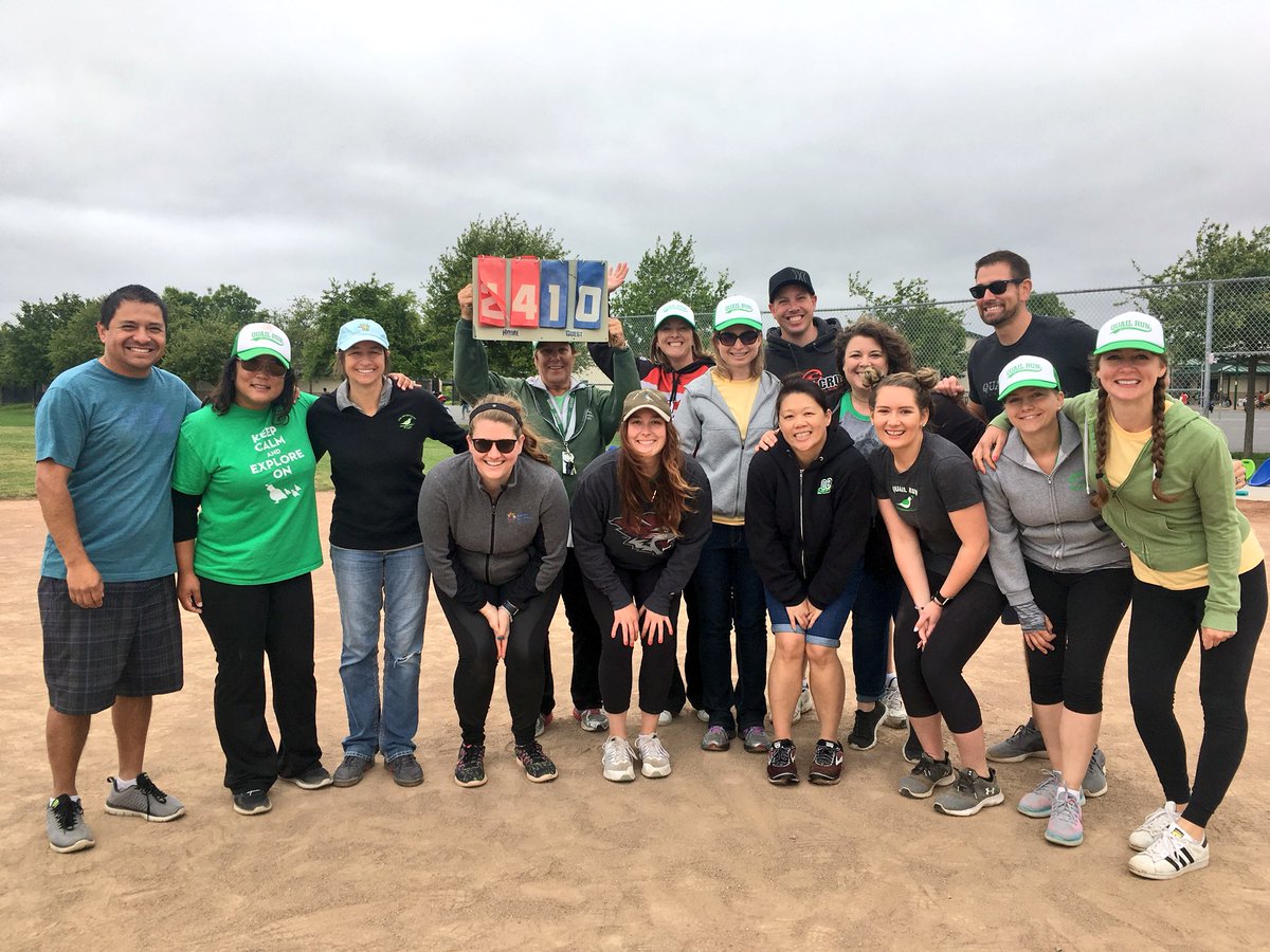 ClassroomLeMay's tweet photo. 5th Grade Vs. Teacher Kickball Game  ❤️ @QRES_Explorers https://t.co/LDDcDmagNv