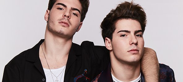 playz's tweet photo. 🔥ATENCIÓN🔥 Mañana viernes tenemos a los @GemeliersMusic en #Playz✌😜 Sobre las 10:30h, conéctate a nuestro directo de #Insta! Ya puedes ir enviando tu pregunta😉👉 https://t.co/0erAQS3oJf https://t.co/a9g1yTn71Y
