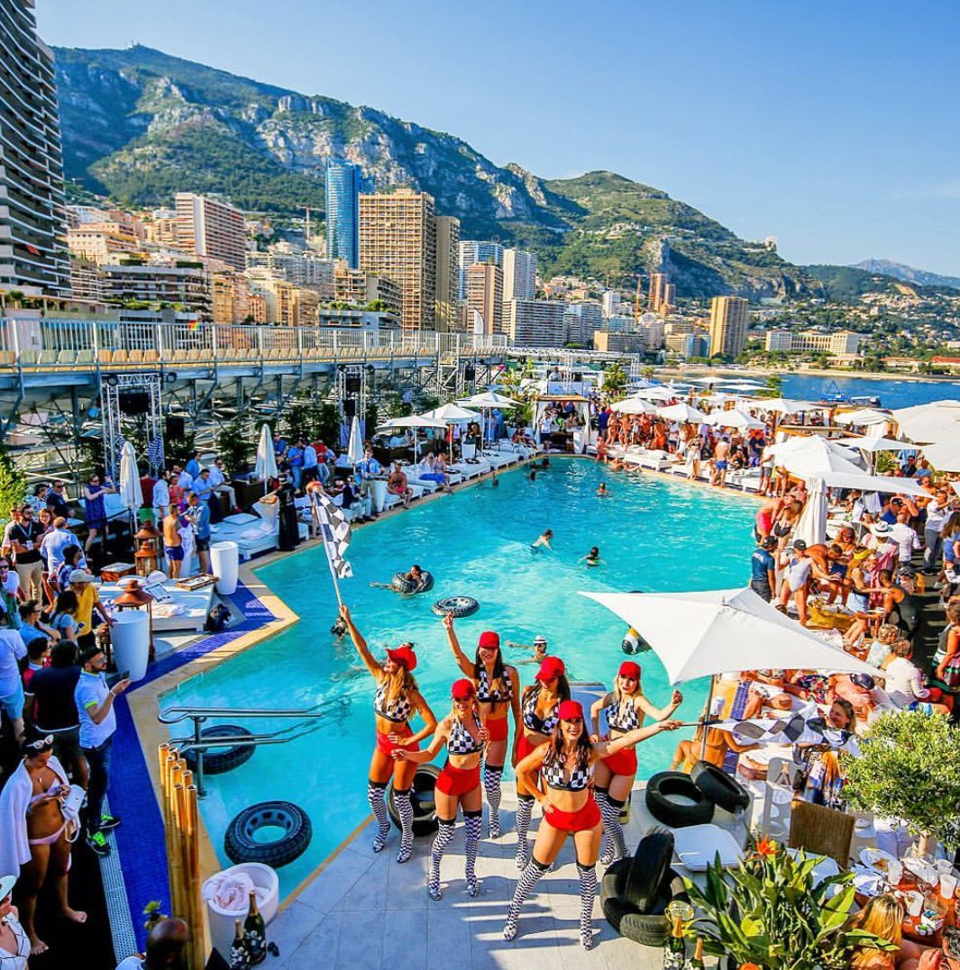 FairmontMC's tweet photo. What about chilling on the #dance floor this #weekend? On Friday 25th, we’ll welcome the famous #Dj @BobSinclar at #NikkiBeachMonteCarlo and from Friday 25th to Sunday 27th, evenings at #Saphir24 will be animated by the Dj @JoeMendes!
Enjoy this fantastic #GrandPrix weekend! #F1 https://t.co/3qwXbdil3v